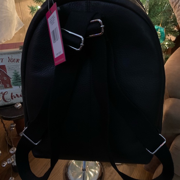 NWT Vince Camuto Leather Backpack - Picture 2 of 6